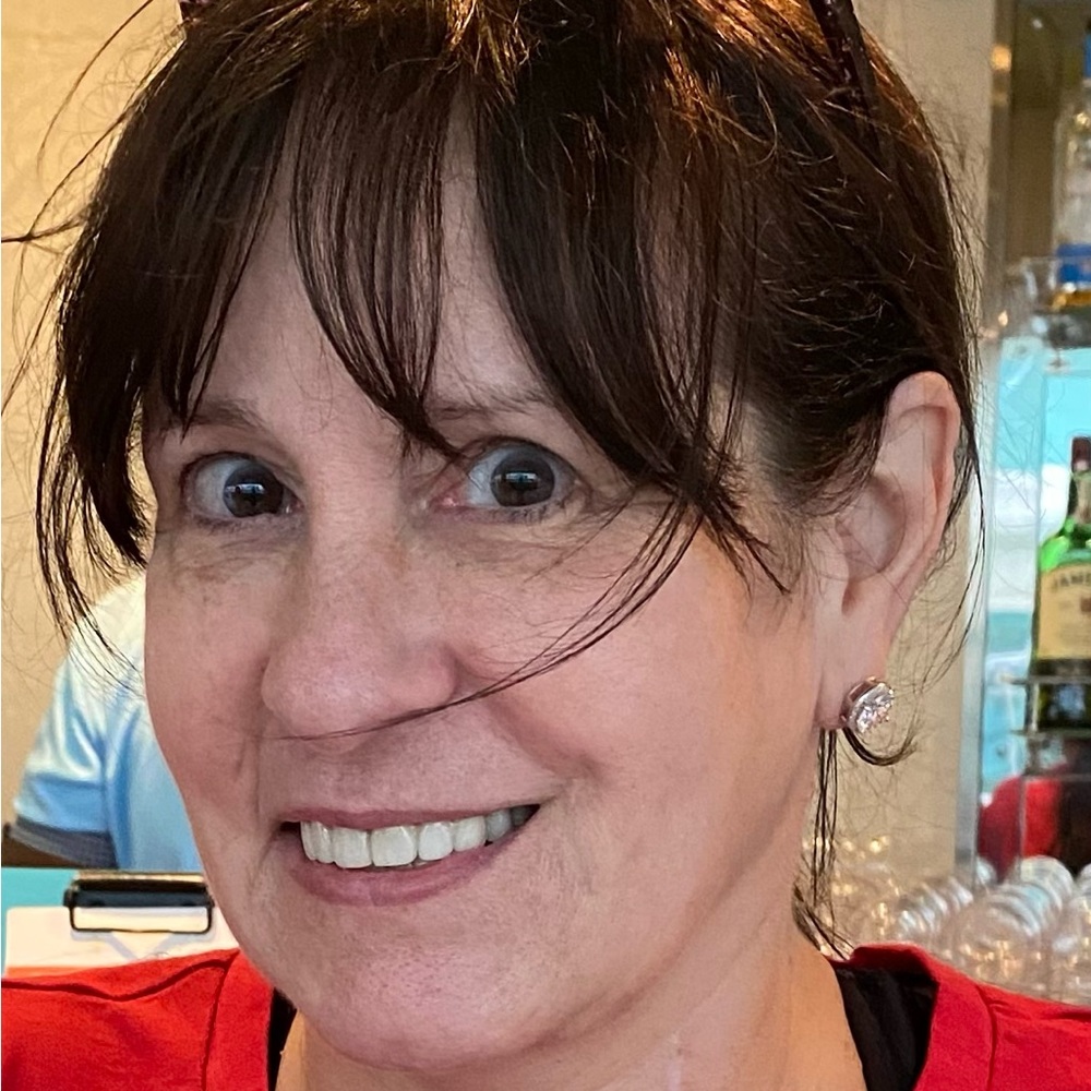 Meet your Posher, Annmarie